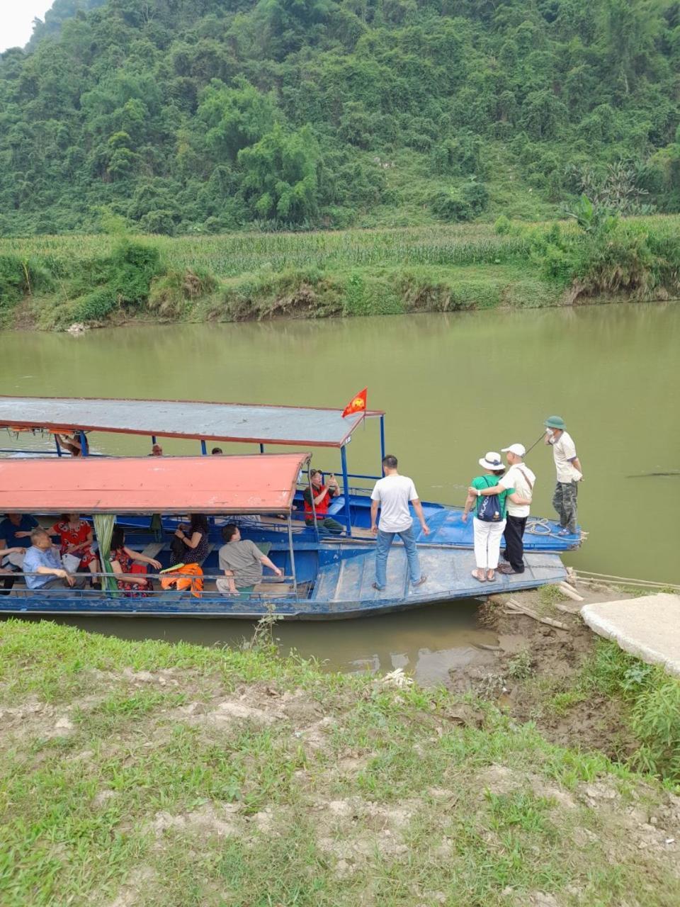 Khach San Vuon Quoc Gia Ba Be Hotel Bac Kan Bagian luar foto