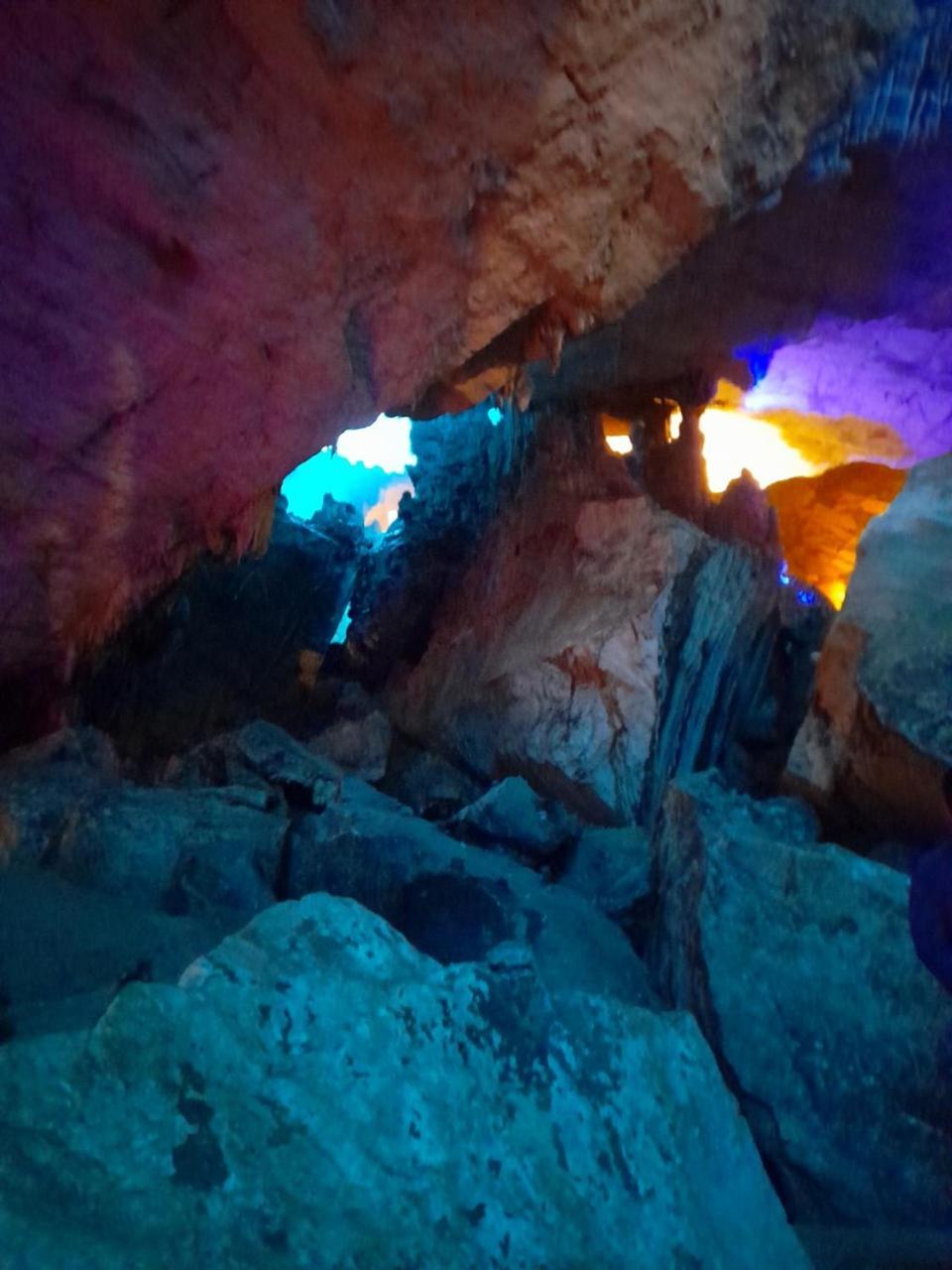 Khach San Vuon Quoc Gia Ba Be Hotel Bac Kan Bagian luar foto