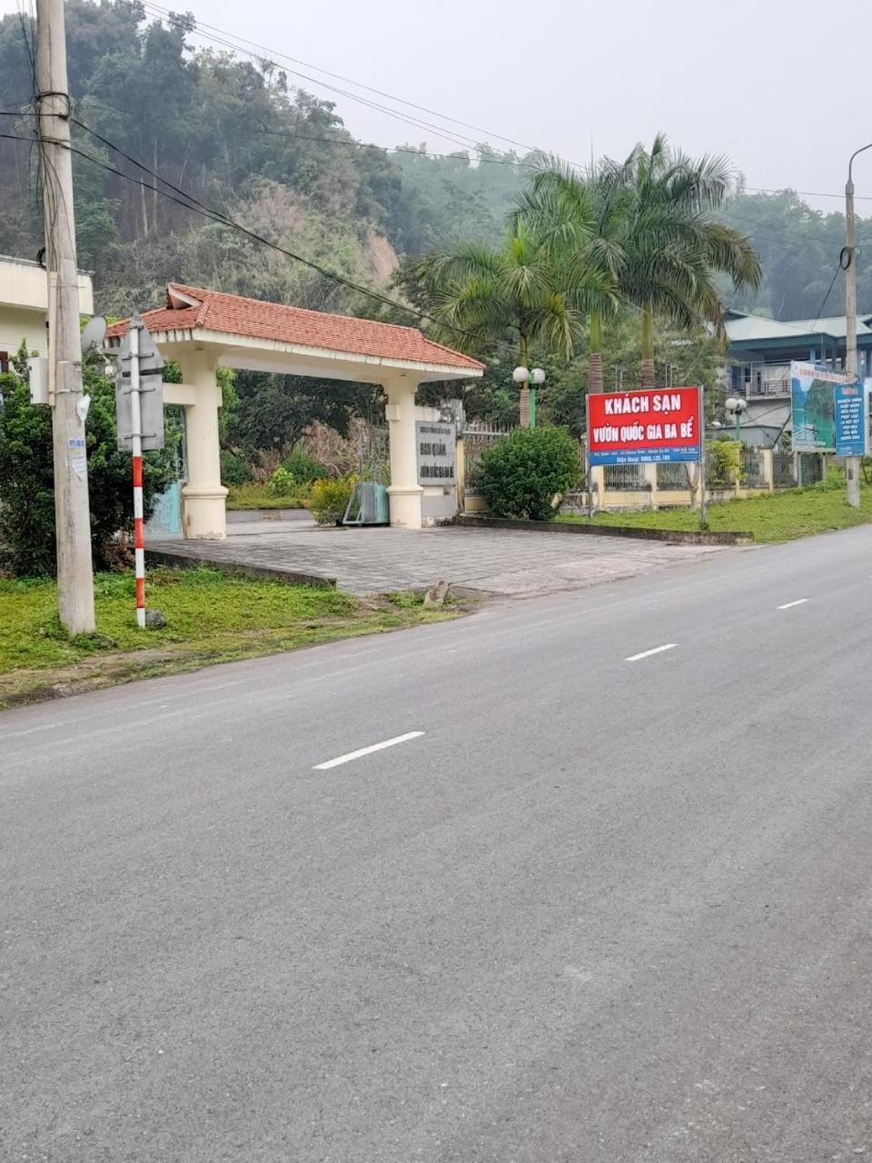 Khach San Vuon Quoc Gia Ba Be Hotel Bac Kan Bagian luar foto