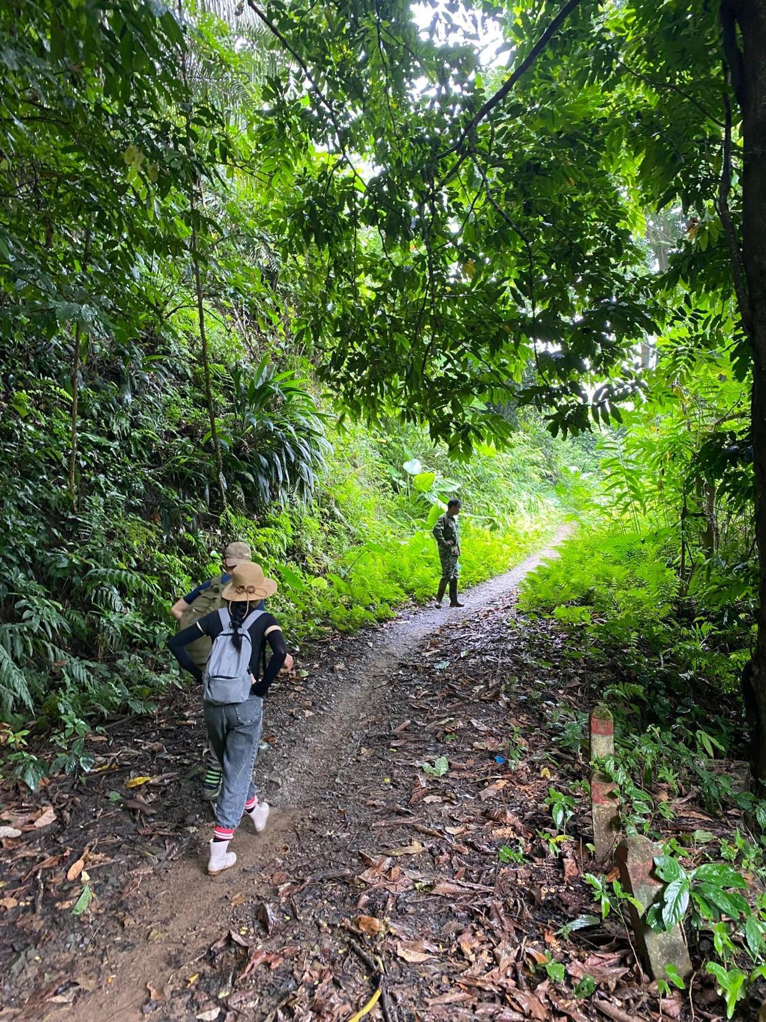 Khach San Vuon Quoc Gia Ba Be Hotel Bac Kan Bagian luar foto